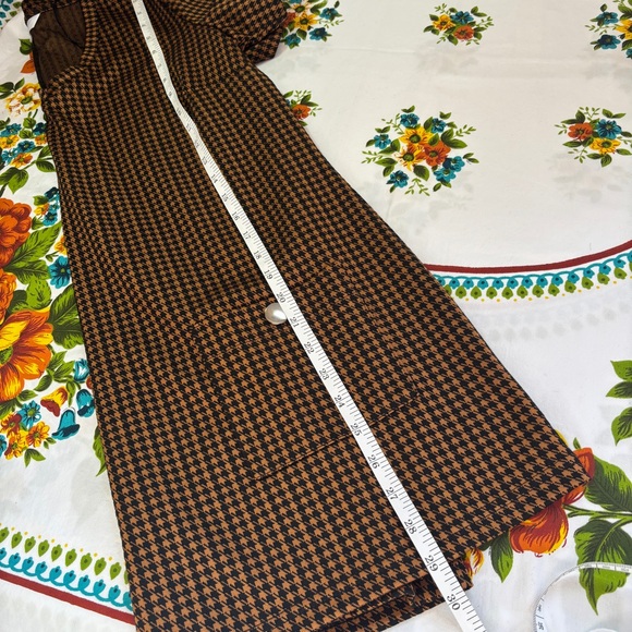 Cleo Women’s Brown Houndstooth Mini Dress with Pockets - Picture 8 of 9